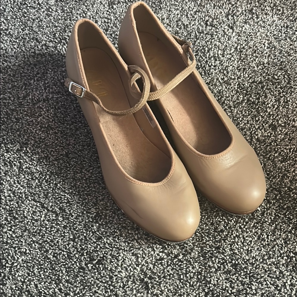 Bloch Tan Heel Tap shoe